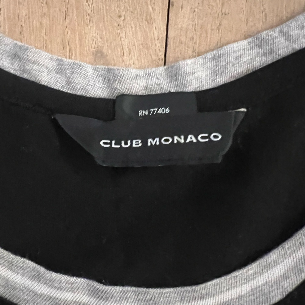 Black Sleeveless Top with Gray Trim - Picture 3 of 4
